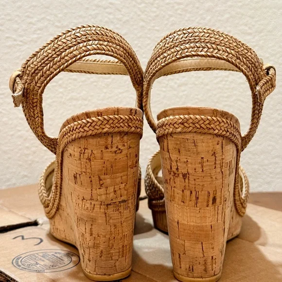 Stuart Weitzman 'Minx' Espadrille Wedge Sandal in Camel Laniard - Picture 3 of 4
